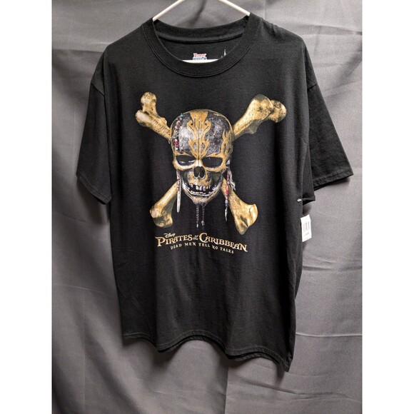 Pirates of the Caribbean Dead Men Tell No Tales Disney Parks Tee Men Size Large - Picture 1 of 5